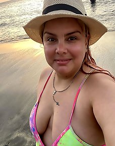 Amateur BBW Private Pics