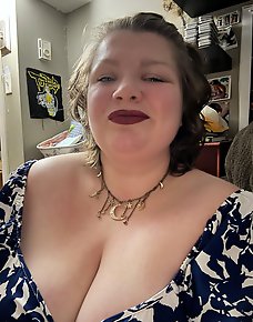Amateur BBW Private Pics